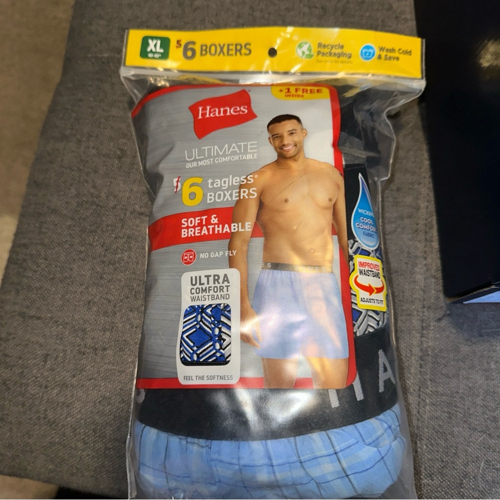Hanes NEW,  Men tagless XL- boxers, 6 pairs, blue, and gray